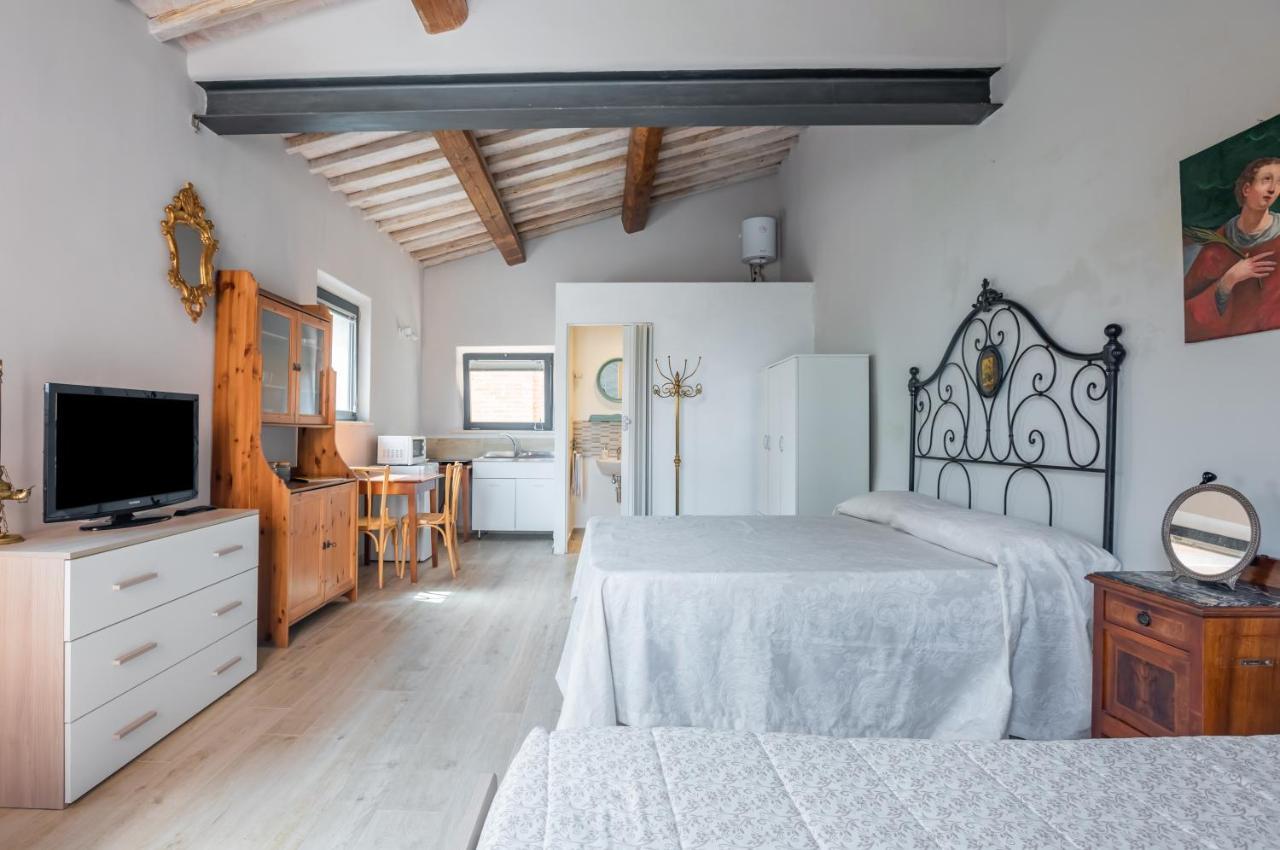 Siena- Porta Romana Lovely Studio With Parking! 外观 照片